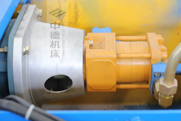 ZDPK-10032采用國內(nèi)一流品牌電機(jī)及油泵，動(dòng)力強(qiáng)勁，噪音低